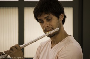 Asilo recebe flautistas do Festival Música nas Montanhas