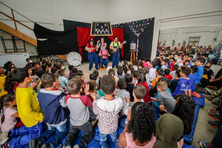 ENTRADA GRATUITA | Espetáculo infantil ‘1,2,3, Palhacei’ será apresentado nesta sexta