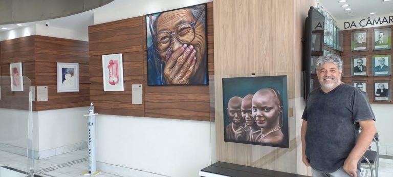 Câmara Municipal recebe exposição “Perfil, por Luiz Mota”