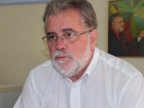 Câmara devolve verba para ajudar em pagamento de 13º