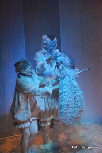 Espetáculo “O Malefício da Mariposa” é apresentado na Urca