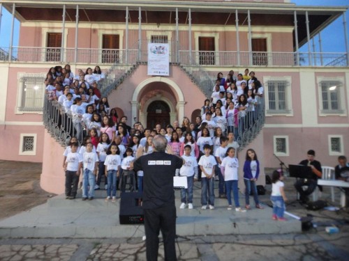 Cantos na Escola realiza grande concerto