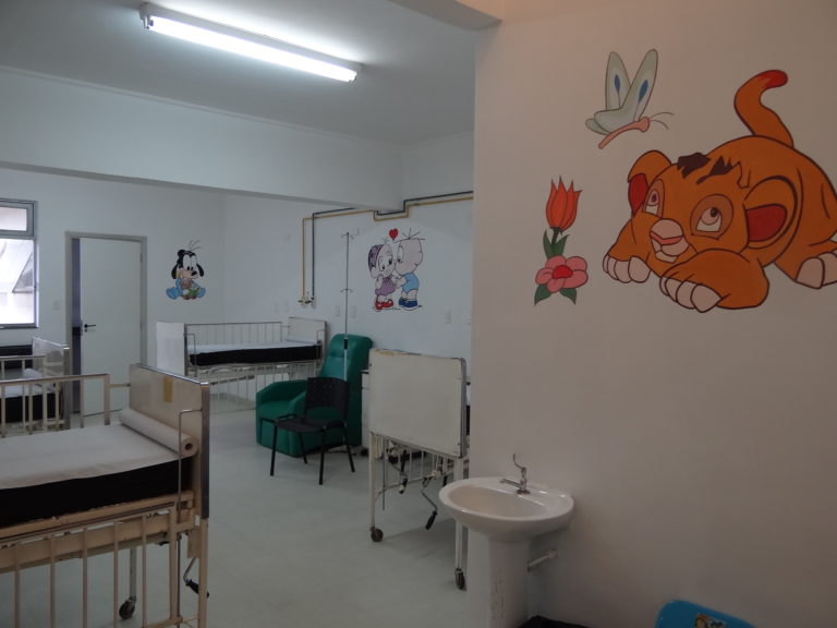 Hospital Margarita Morales humaniza ala pediátrica