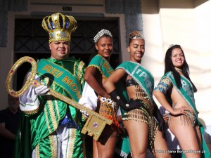 Rei Momo recebe a chave da cidade