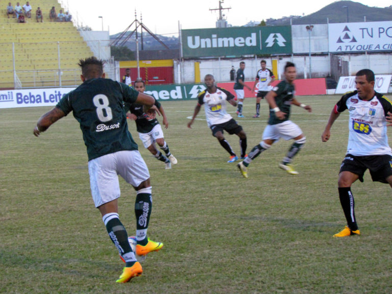 Caldense vence Nacional e chega ao G4