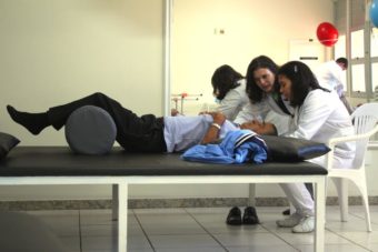 Curso de Fisioterapia busca voluntários para projetos de pesquisa