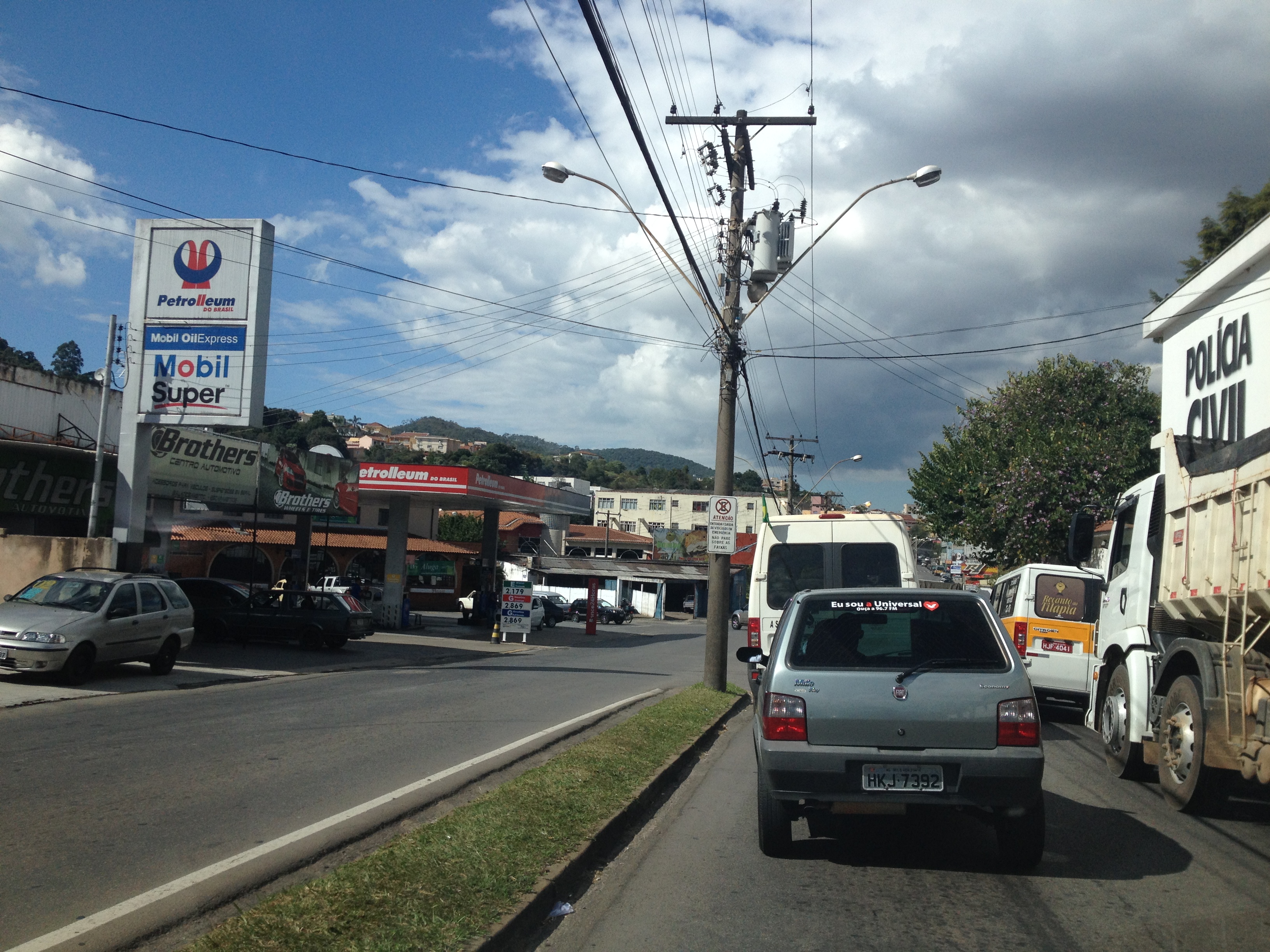 Avenida José Remígio Prézia fica interditada para obra