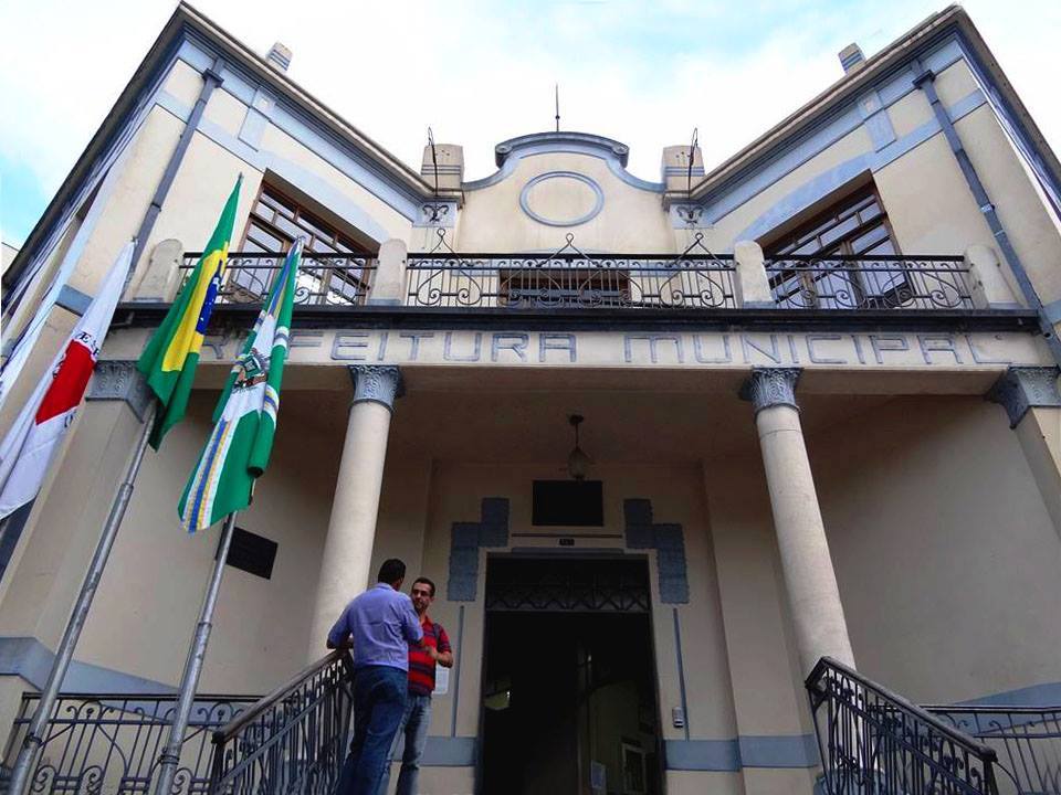 Prefeitura abre concurso público