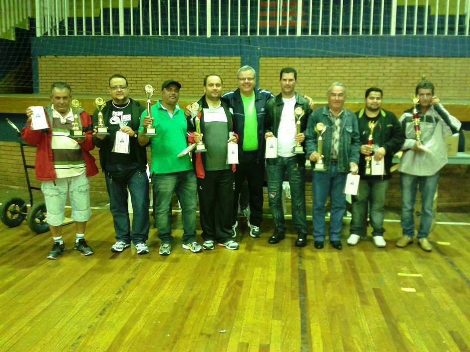 Campeonato de truco dura 12 horas