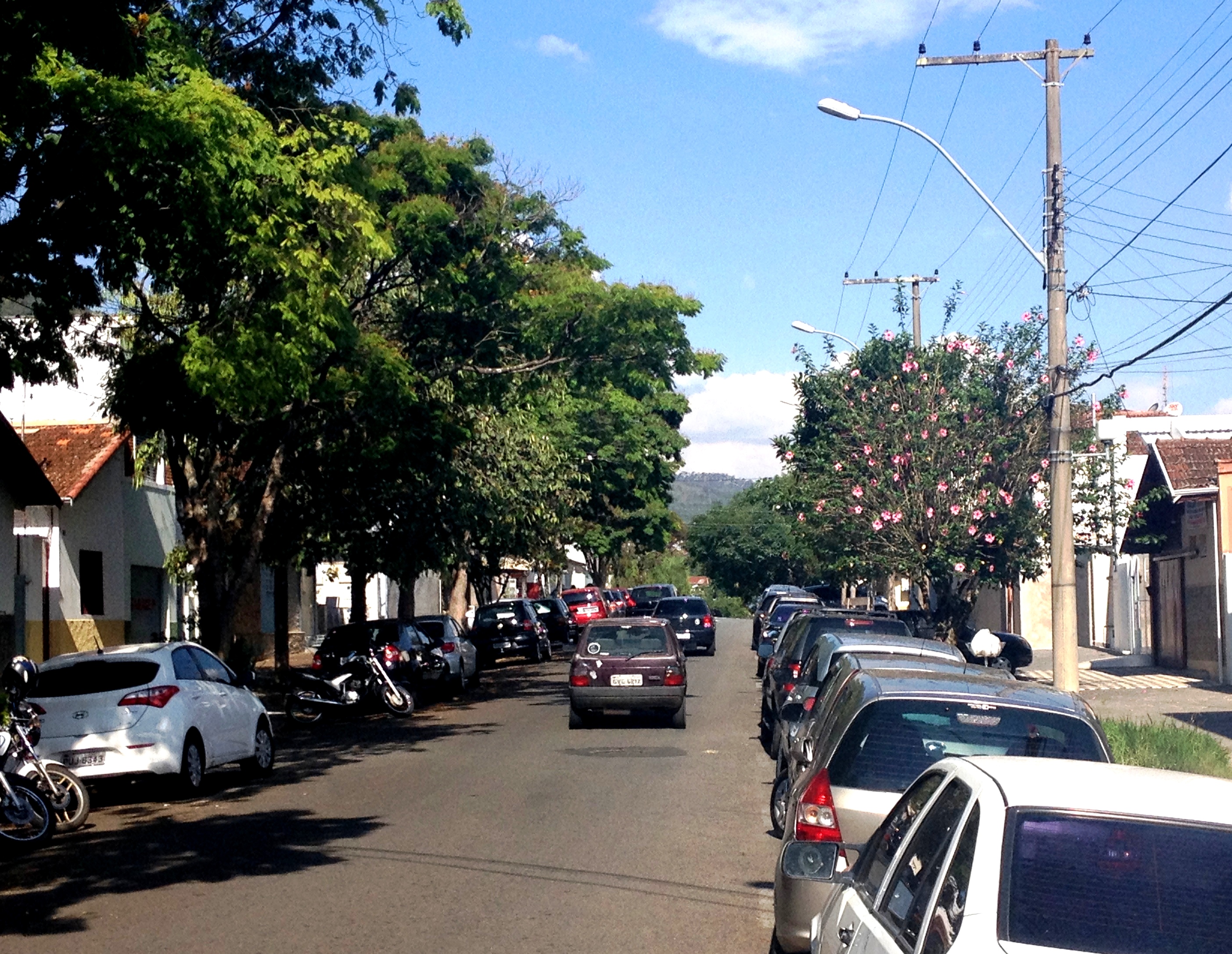 Prefeitura prossegue com revisão de vagas de estacionamento
