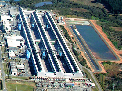 Alcoa anuncia fechamento de unidade de produção de alumínio em Poços