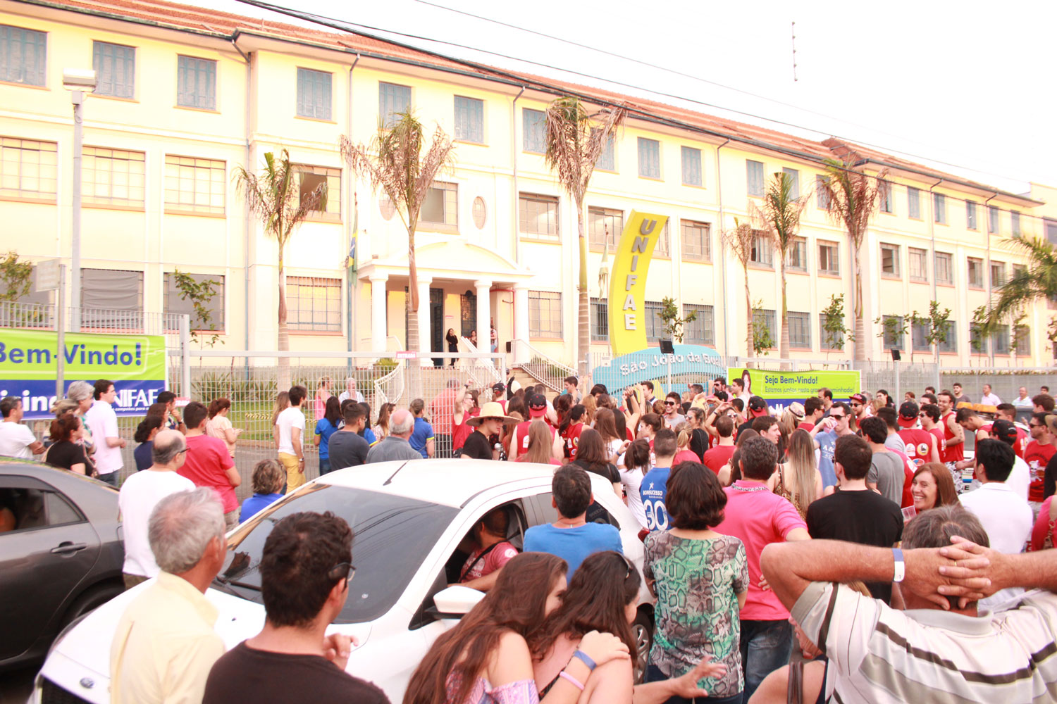Vestibular Unifae acontece neste domingo