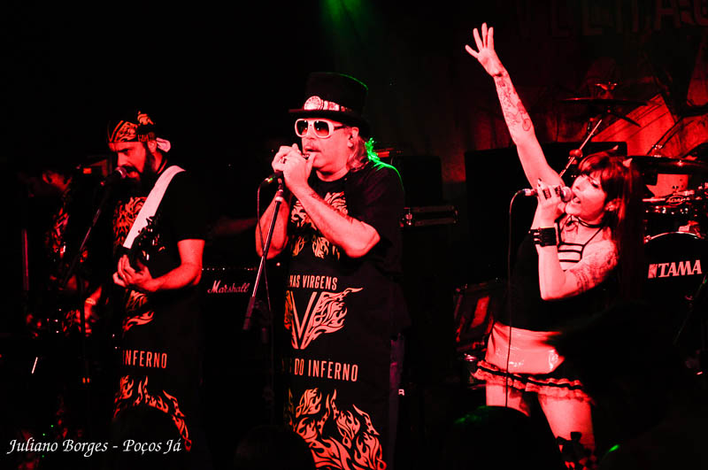 “Para falar de putaria precisa de um pouco de classe, senão vira funk carioca”, diz vocalista da Velhas Virgens