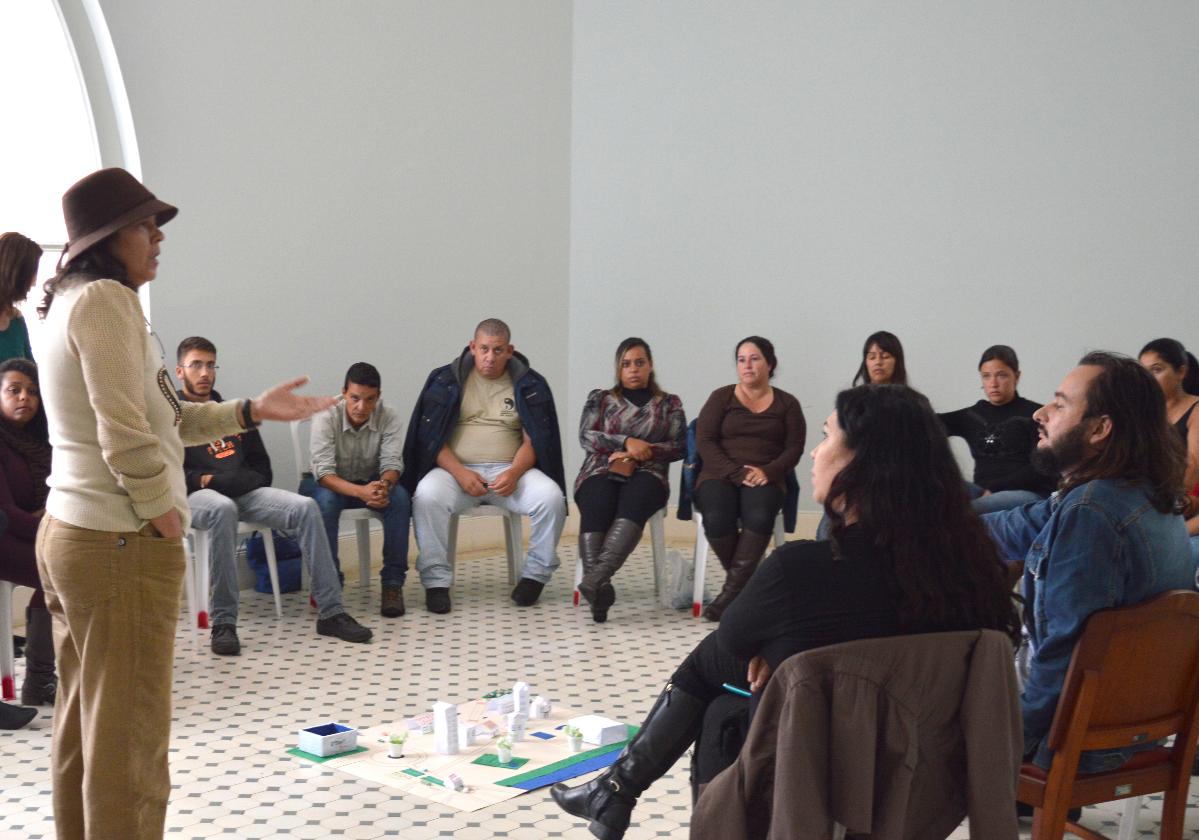 Agentes de endemias de Poços fazem capacitação