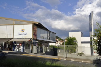 Ótica oferece desconto em armação de acordo com a idade do cliente