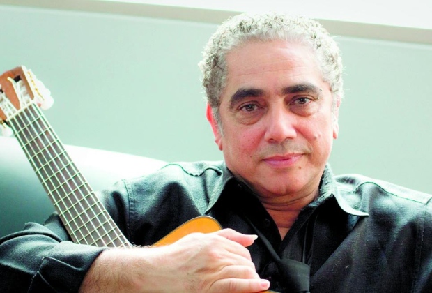Paulinho Pedra Azul faz show em Poços de Caldas