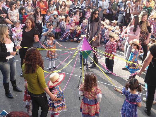 4ª edição do Arraiá na Praça agita final de semana em Poços