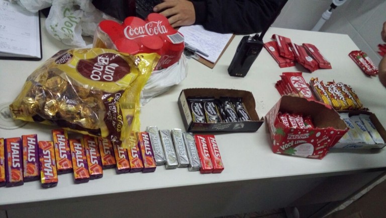 Pizzaria é invadida durante a madrugada