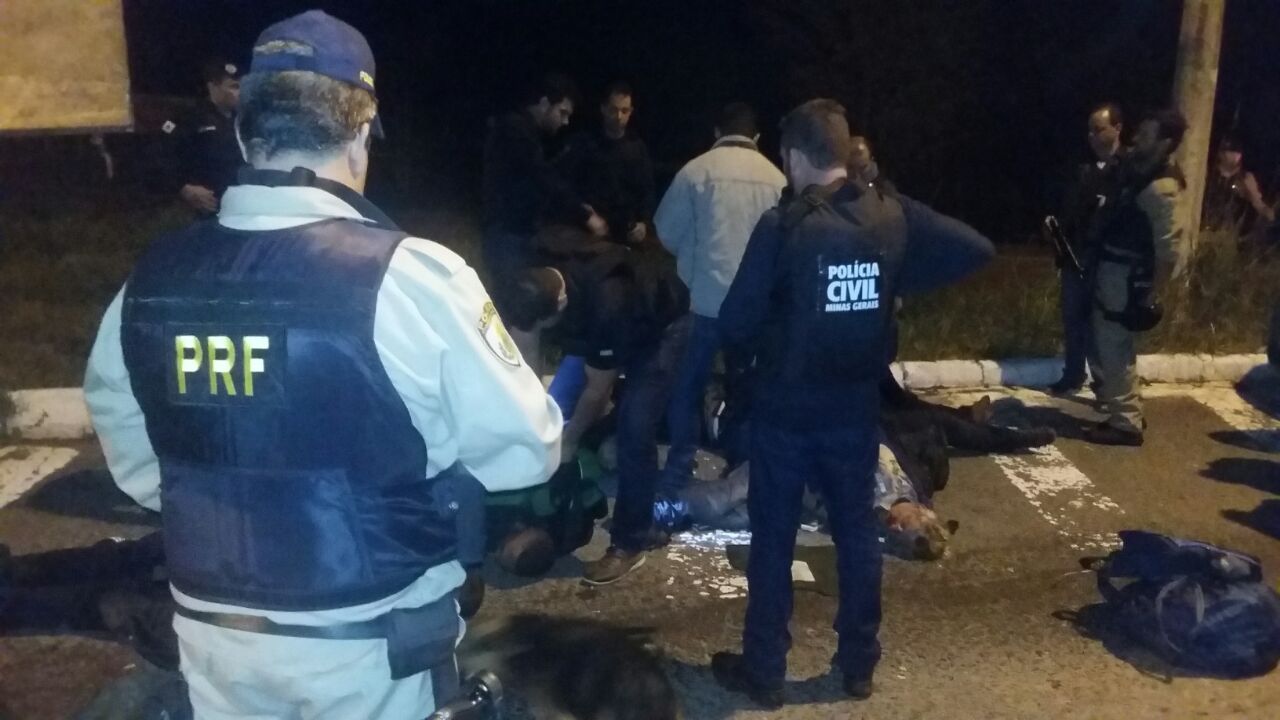 Polícia prende quadrilha que explodiu caixa eletrônico em Campestre