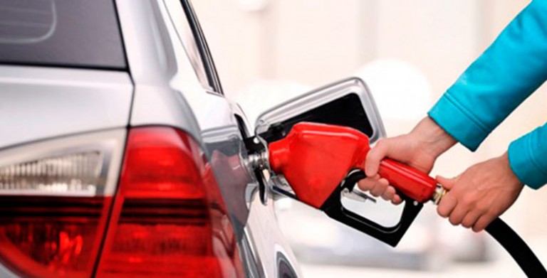 Gasolina e diesel continuam caras para poços-caldenses
