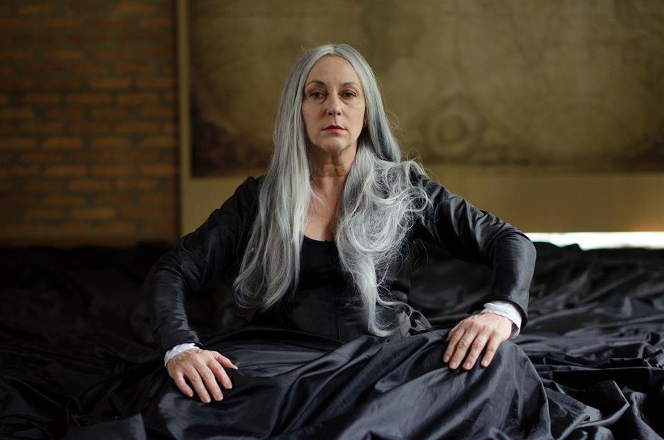 Monólogo com atriz Lu Grimaldi é destaque da programação de aniversário de Poços