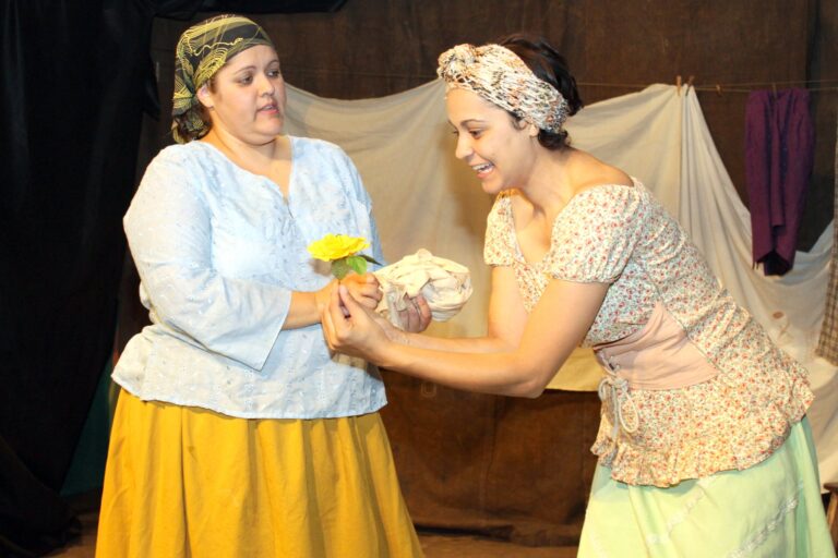 Cia de Teatro apresenta “Maria Lavadeira” em Poços de Caldas
