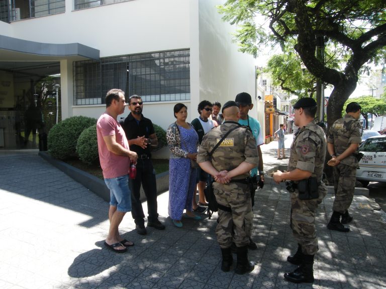 Policiais Militares fazem manifestação em Poços de Caldas