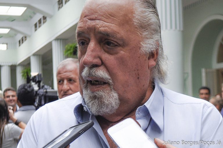 “A população precisa ser bem atendida, sob o ponto de vista humano”, diz Mosconi