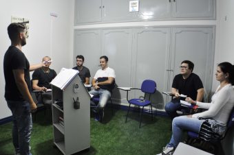 “Melhorou a pronúncia e o entendimento”, conta aluno da USK