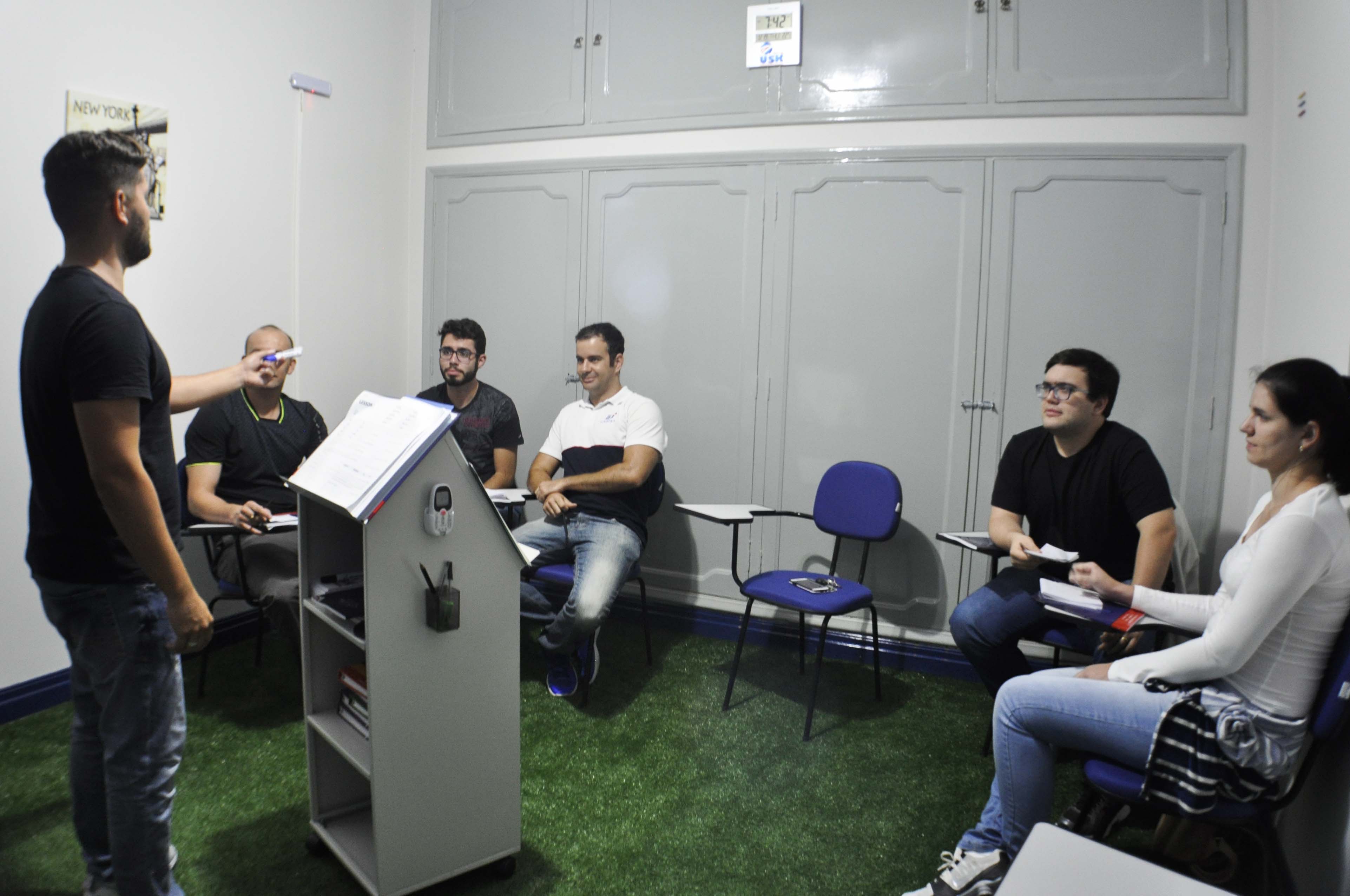 “Melhorou a pronúncia e o entendimento”, conta aluno da USK