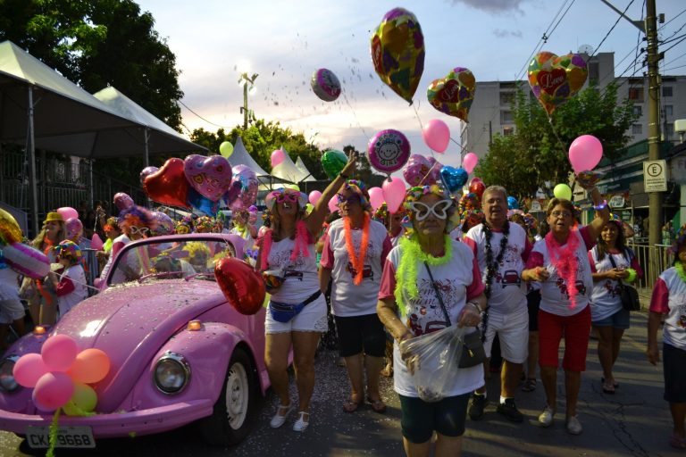 Prefeitura desmente reportagem do Estado de Minas sobre cancelamento do Carnaval