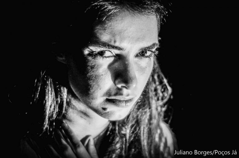 “É uma ferida que se abre e nunca mais para de sangrar”, declara mulher que sofreu estupro