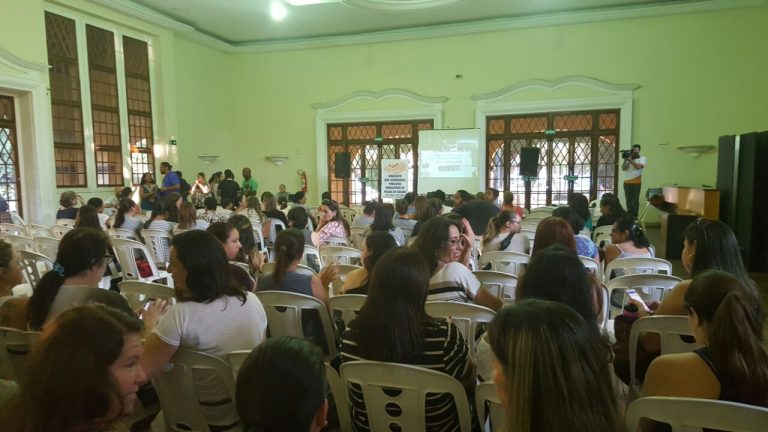 Professores recusam proposta da Prefeitura