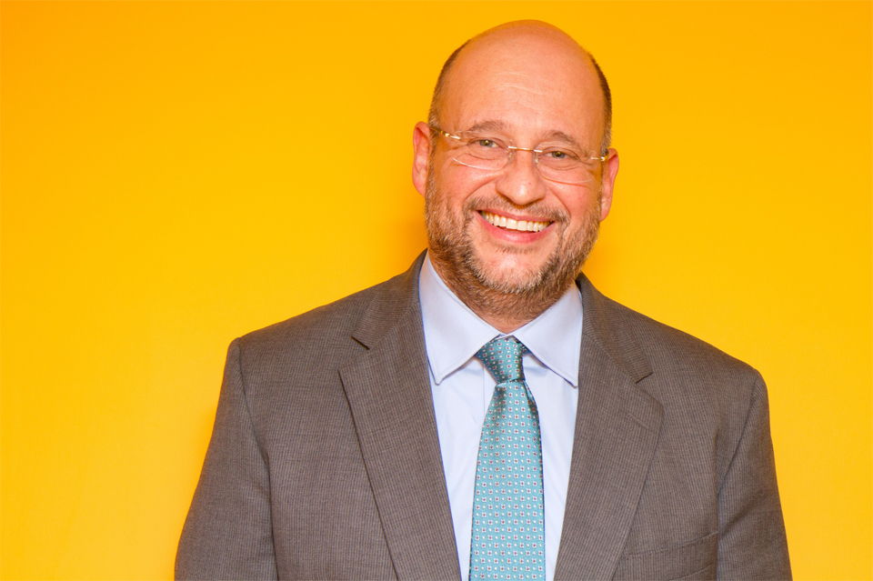 Palestra com Clóvis de Barros é destaque da Flipoços nesta segunda