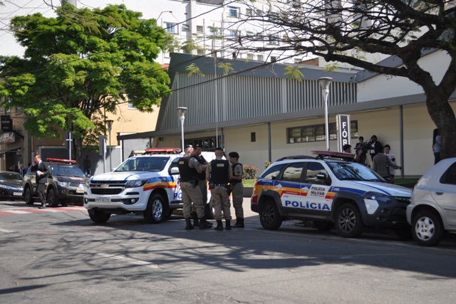 CASO ANDRÉA | Júri começa após tentativas da defesa em adiar sessão