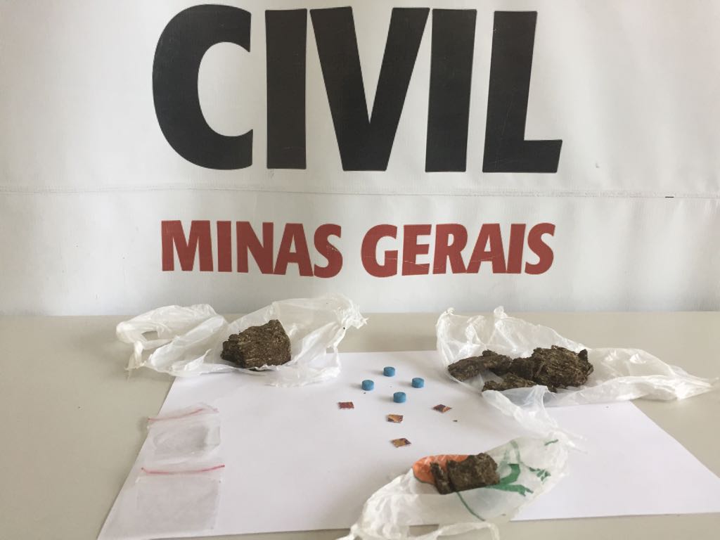 Polícia Civil prende jovem traficante