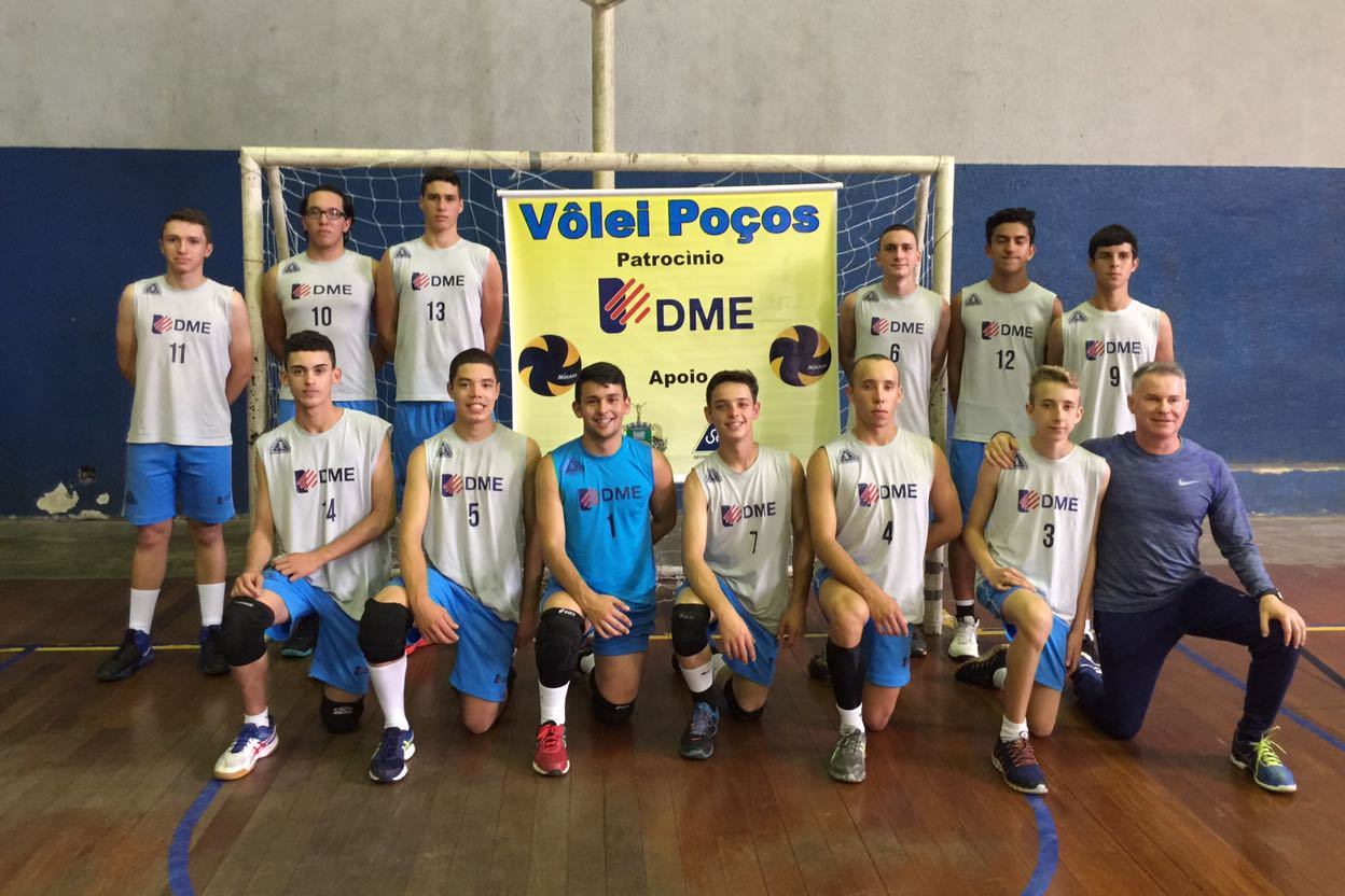 Vôlei masculino de Poços vence pela Liga Sanjoanense
