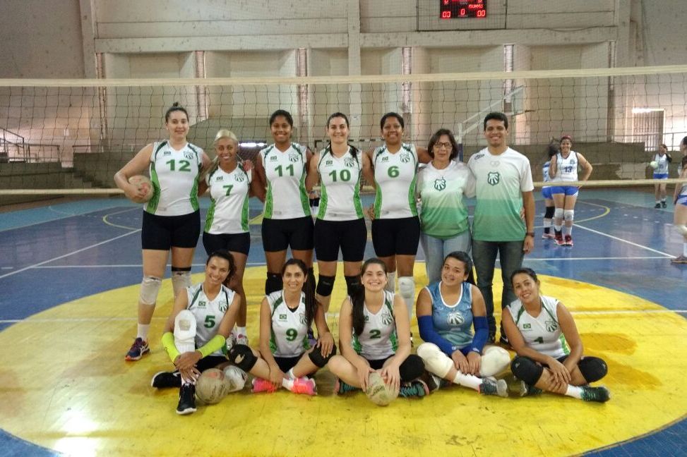 Vôlei e basquete da Caldense jogaram neste final de semana