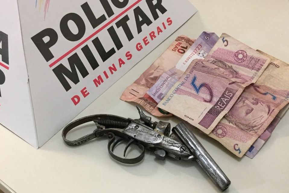 Polícia Militar apreende autor de assalto a padaria