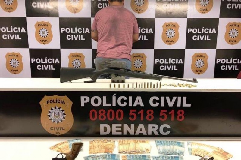 Homem é preso com arma na Zona Sul