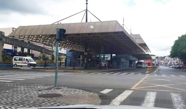 Bancos são retirados do Terminal de Linhas Urbanas