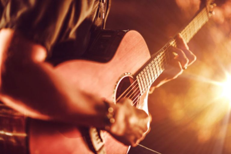 Prefeitura anuncia liberação de música ao vivo