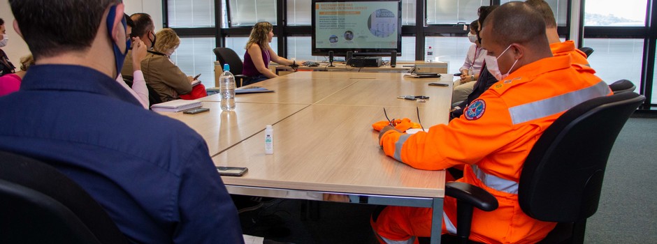 MINAS | Distribuição de novas doses de vacinas AstraZeneca e CoronaVac começa nesta quinta