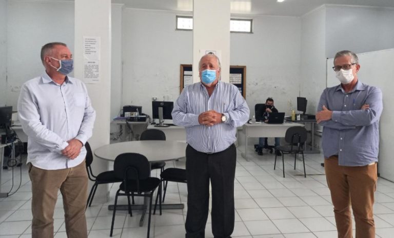 “Vamos priorizar o programa de vacinação”, afirma Mosconi