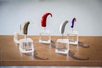 PRESBIACUSIA | Saiba o que é e como aparelhos auditivos podem ajudar