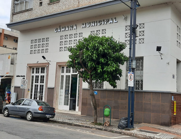 Câmara retoma reuniões ordinárias nesta terça-feira