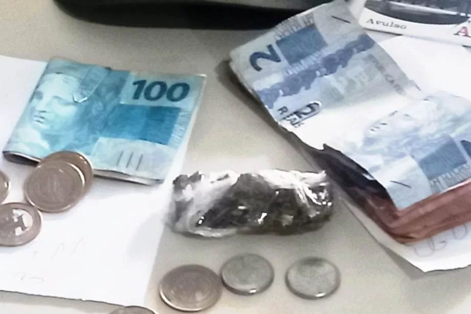 Dupla é detida por tráfico no Parque José Affonso Junqueira