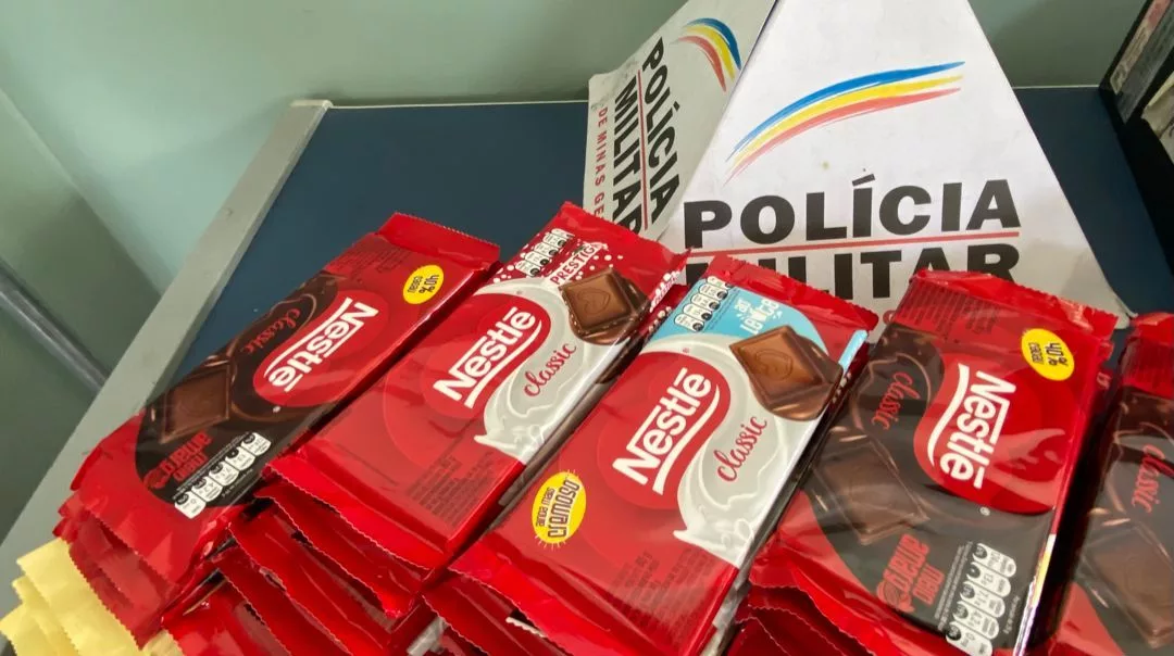 Homem é preso após furtar 49 barras de chocolate
