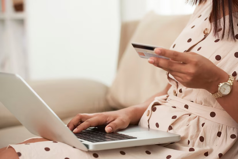 Dia do Consumidor: especialista explica cuidados necessários nas compras online