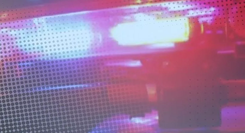 Mulher foge com o marido após matar o próprio pai